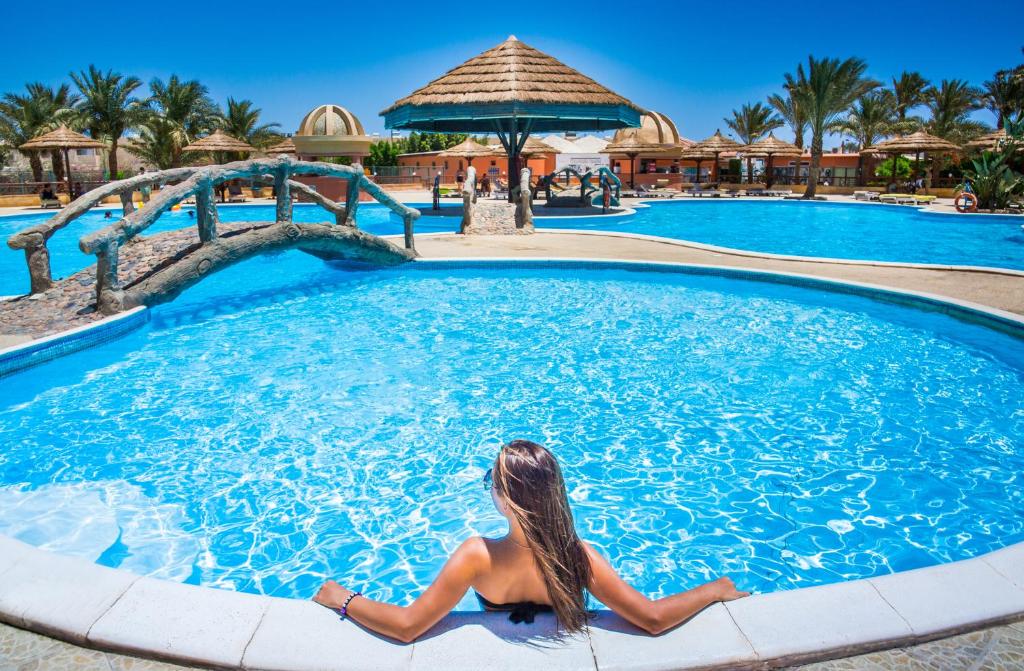 Seagull Beach Resort - Families and Couples Only