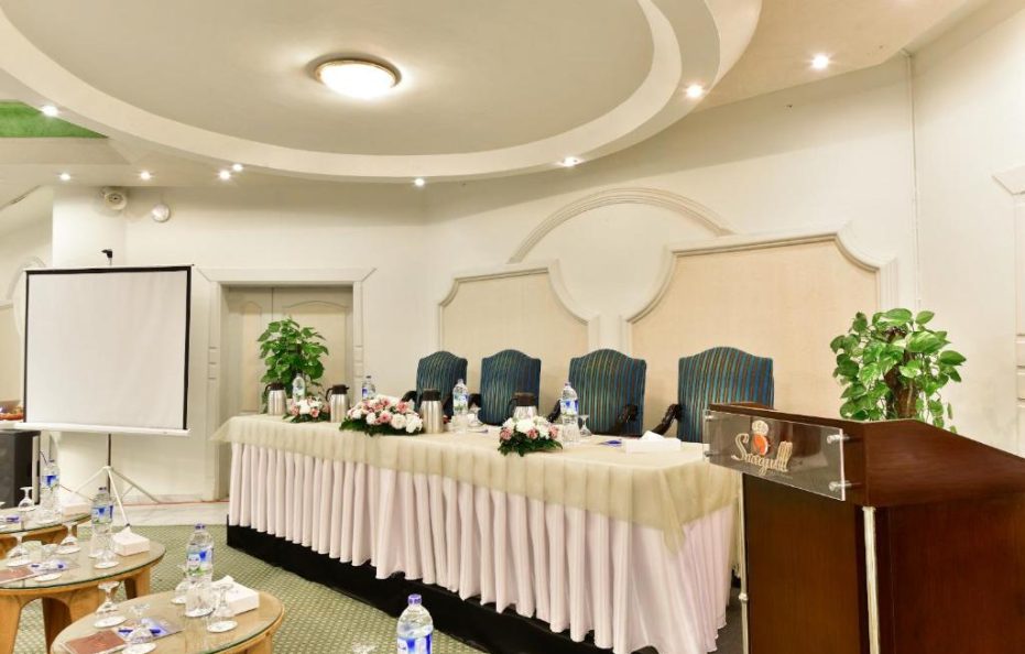 Seagull Beach Resort – Families and Couples Only