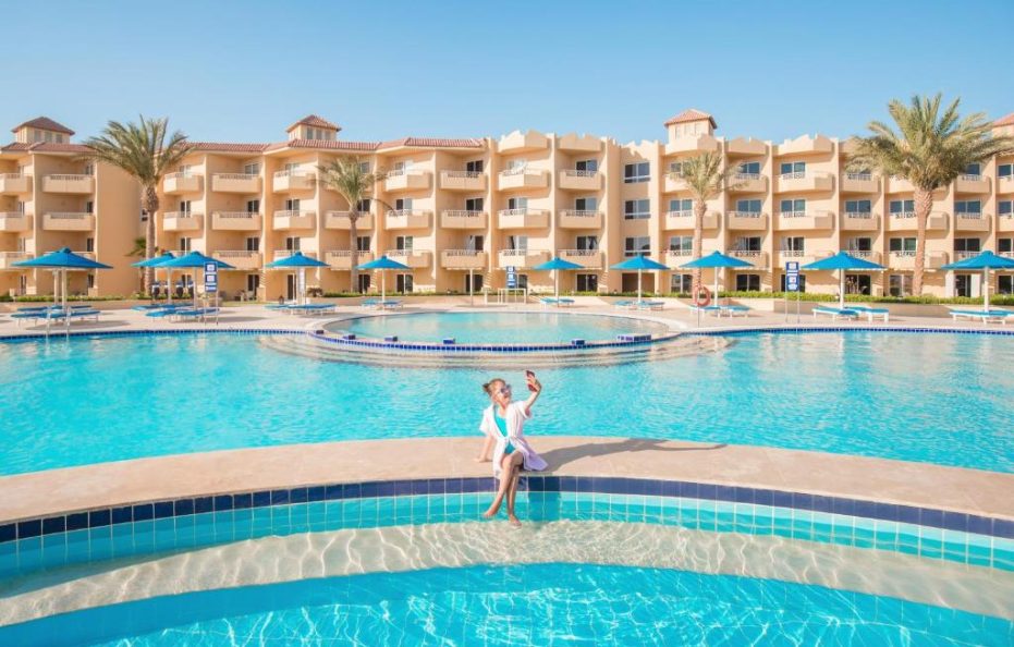 Amwag Beach Club Abu Soma