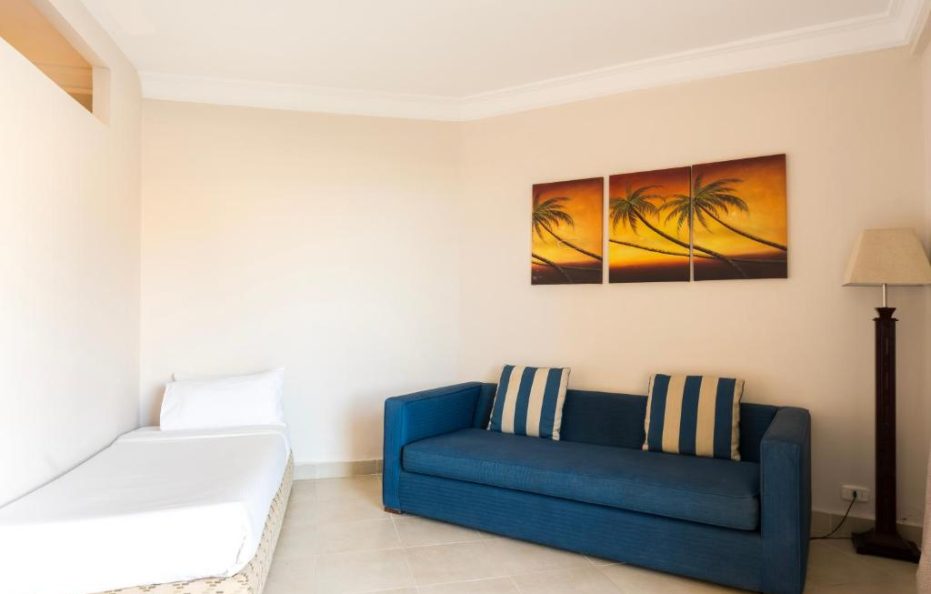 Amwag Beach Club Abu Soma