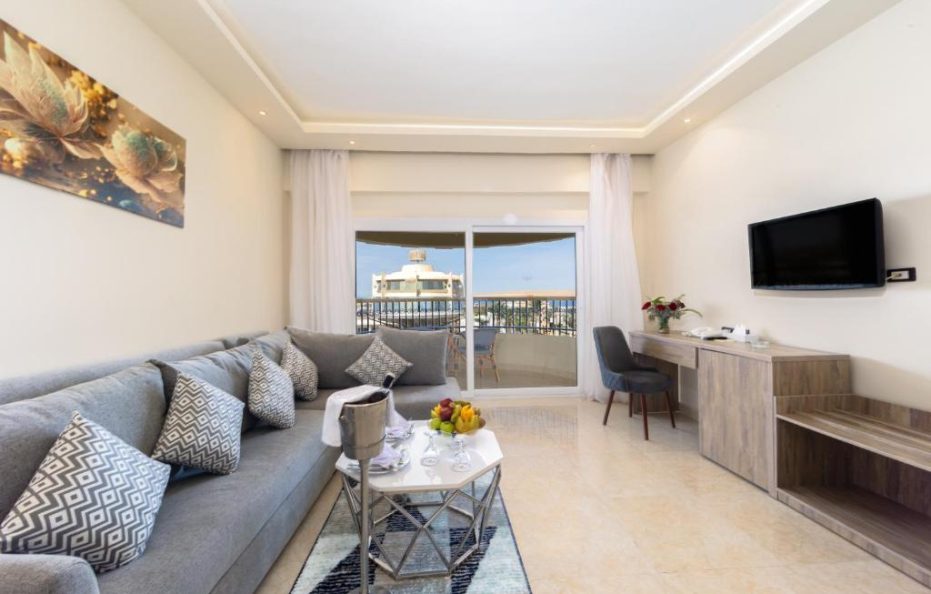 Seagull Beach Resort – Families and Couples Only