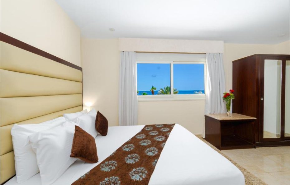 Seagull Beach Resort – Families and Couples Only