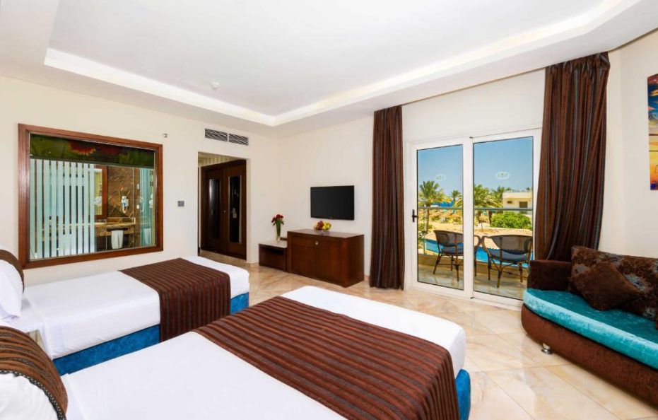 Seagull Beach Resort – Families and Couples Only