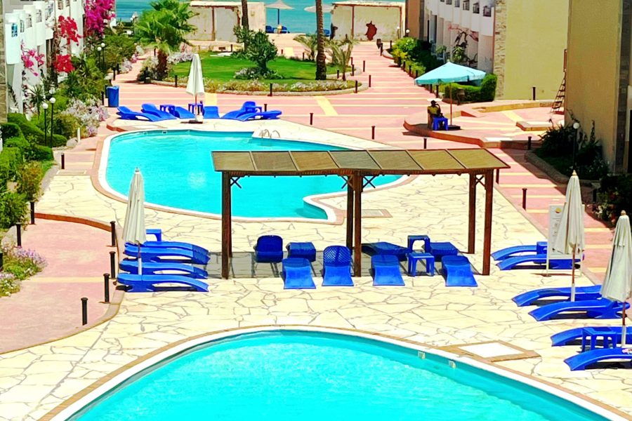 Cecelia Beach Resort