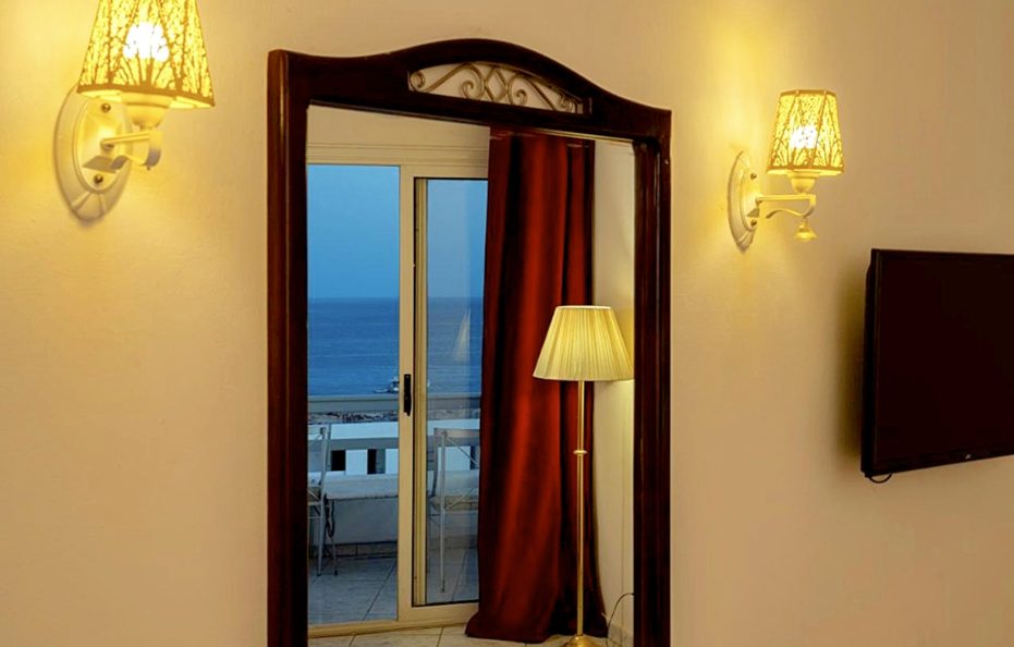 Dexon Roma Down Town Hotel