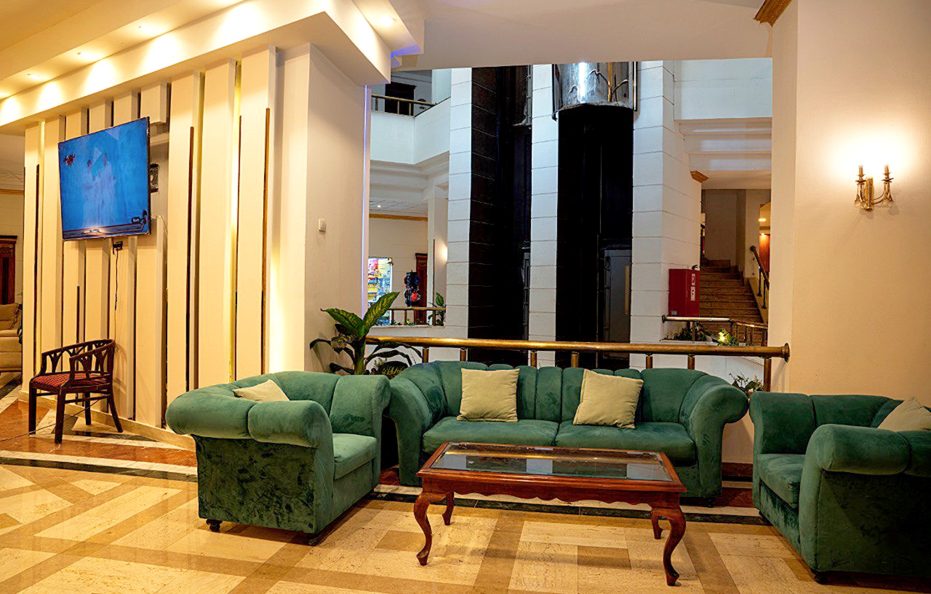 Dexon Roma Down Town Hotel