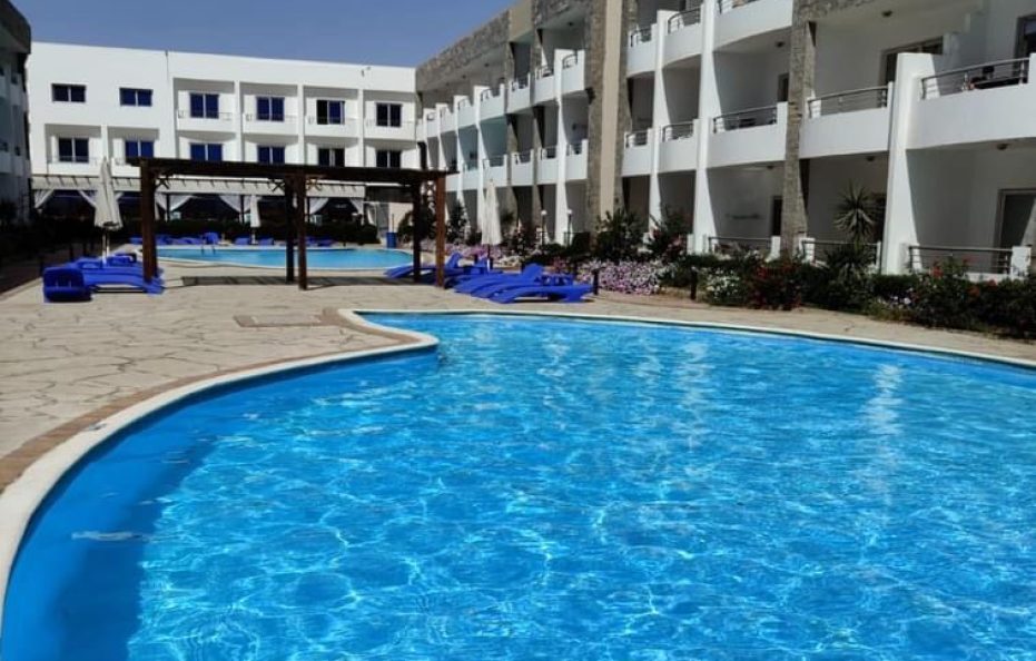 Cecelia Beach Resort