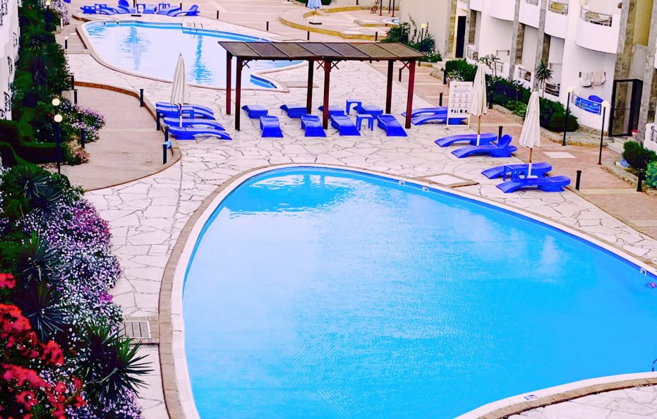 Cecelia Beach Resort